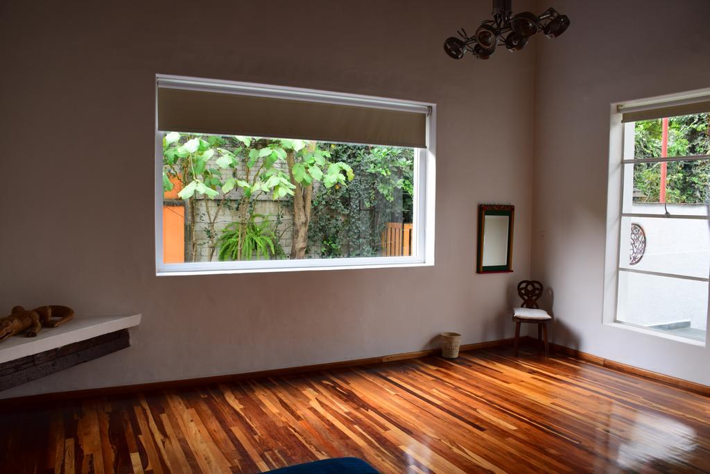 La Casa De Las Magnolias Hotell Coyoacan Exteriör bild