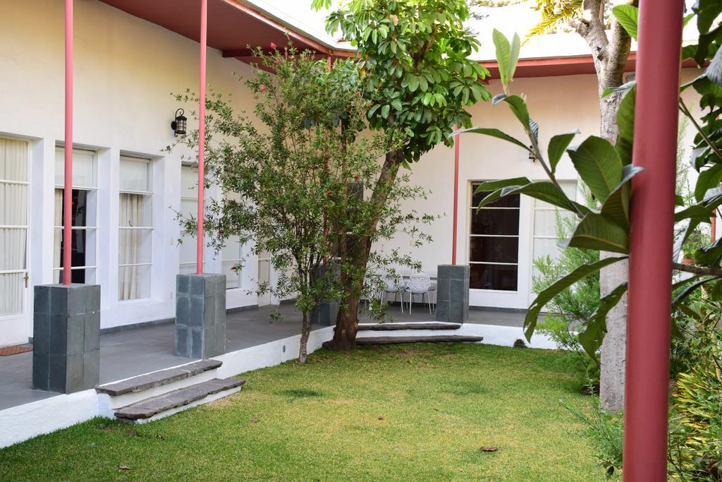 La Casa De Las Magnolias Hotell Coyoacan Exteriör bild